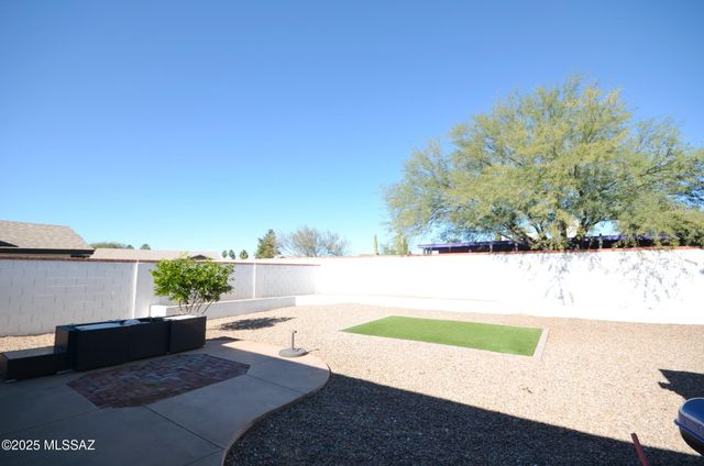 4080 W Magee Road, Tucson, AZ 85741
