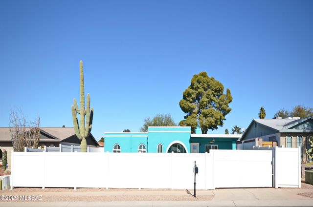 4080 W Magee Road, Tucson, AZ 85741