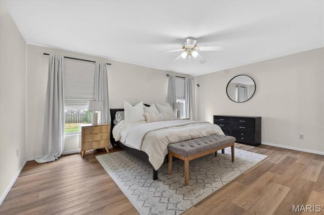 1428 Cedar Bluff Drive, Ballwin, MO 63021