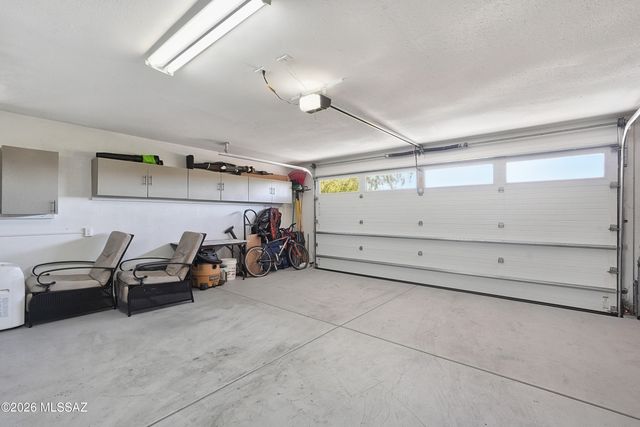 1129 N Amberbrooke Avenue, Tucson, AZ 85745