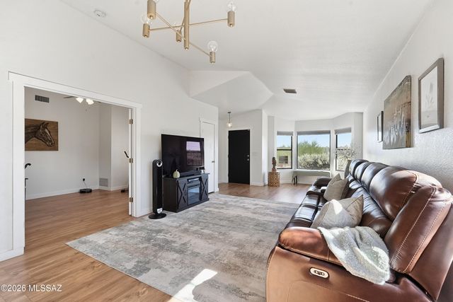 1129 N Amberbrooke Avenue, Tucson, AZ 85745