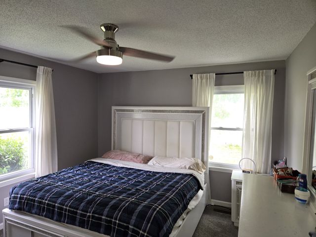 209 Hawkins Ave, Gallatin, TN 37066