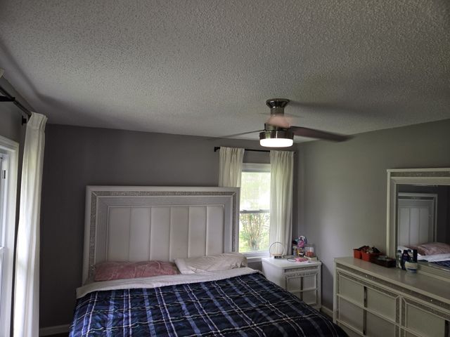 209 Hawkins Ave, Gallatin, TN 37066