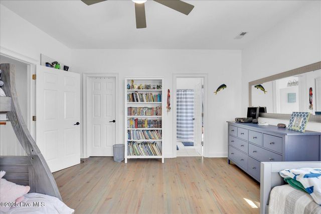 215 Silver Sloop Way, Carolina Beach, NC 28428