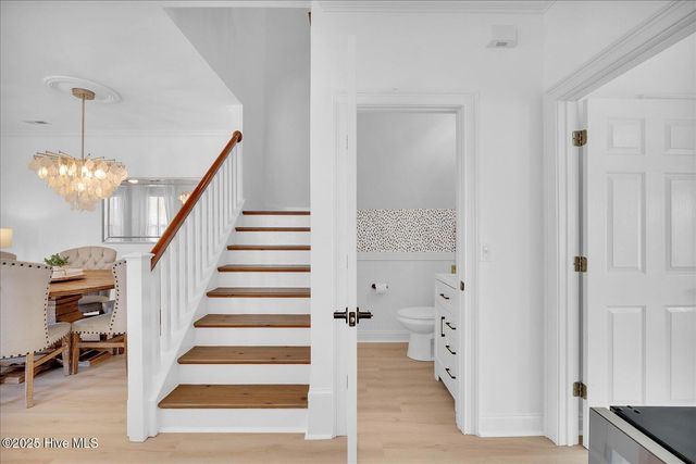 215 Silver Sloop Way, Carolina Beach, NC 28428