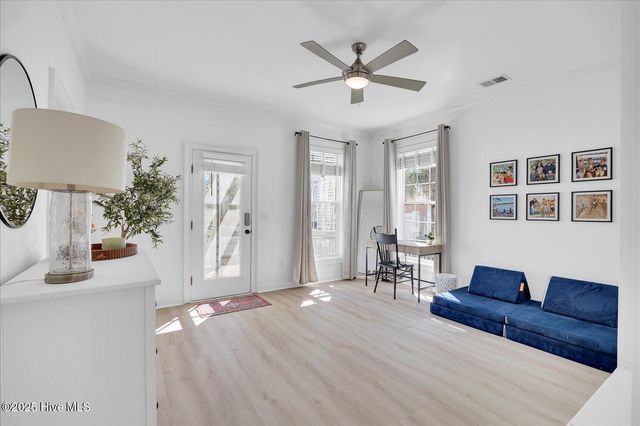 215 Silver Sloop Way, Carolina Beach, NC 28428