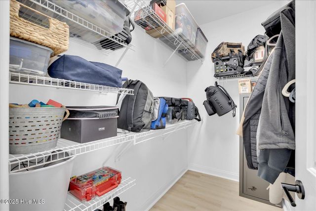 215 Silver Sloop Way, Carolina Beach, NC 28428