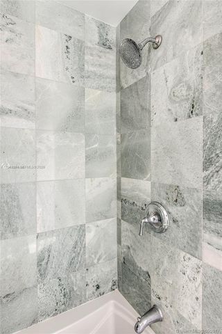 1060 Brickell Ave 2911, Miami, FL 33131