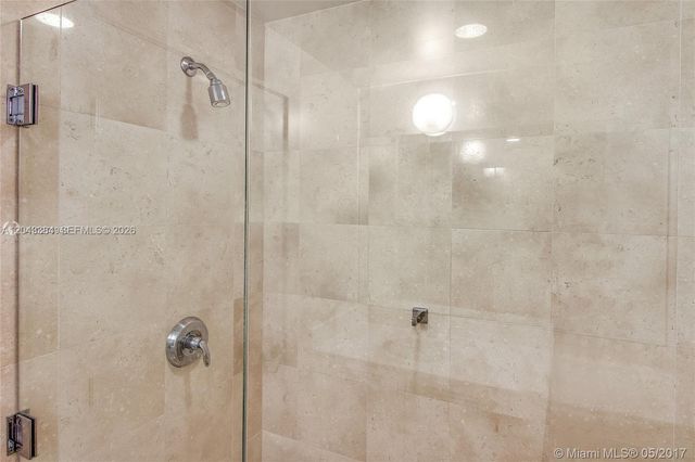 1060 Brickell Ave 2911, Miami, FL 33131