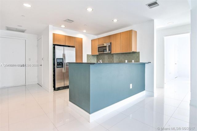 1060 Brickell Ave 2911, Miami, FL 33131