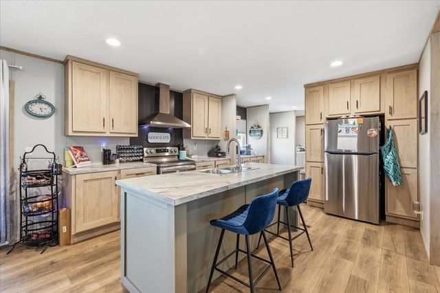193 Firefly Drive, Springtown, TX 76082