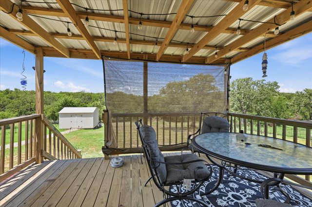 193 Firefly Drive, Springtown, TX 76082