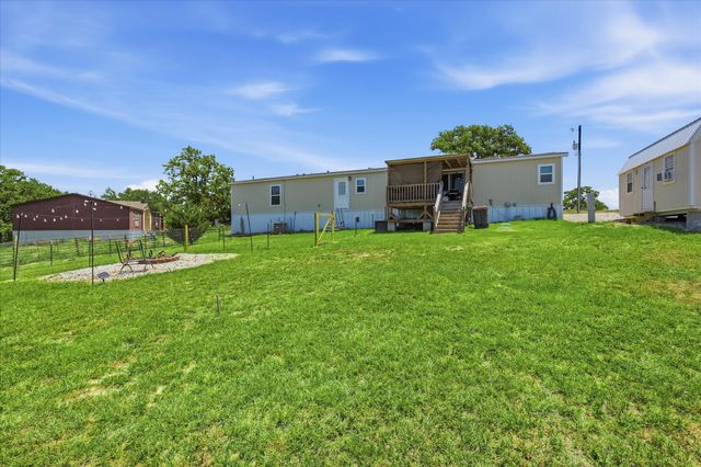 193 Firefly Drive, Springtown, TX 76082