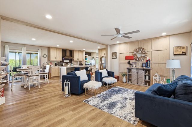 193 Firefly Drive, Springtown, TX 76082