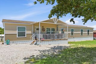 193 Firefly Drive, Springtown, TX 76082
