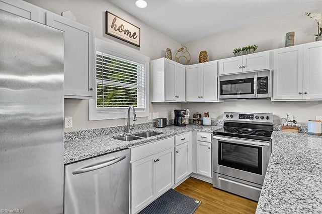 442 Weatherly Street, Ramseur, NC 27316