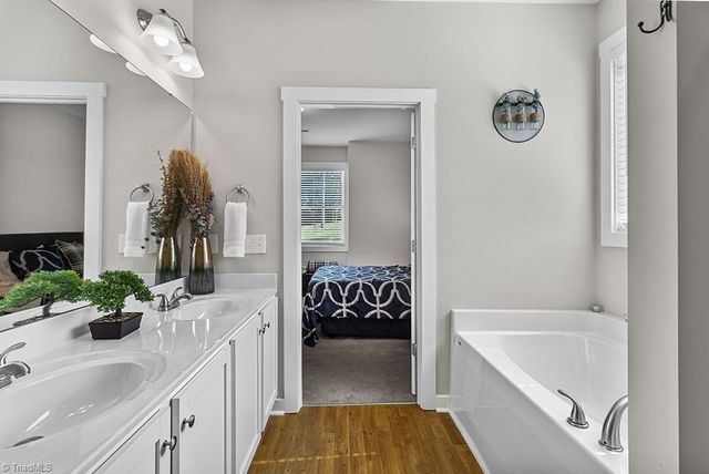 442 Weatherly Street, Ramseur, NC 27316