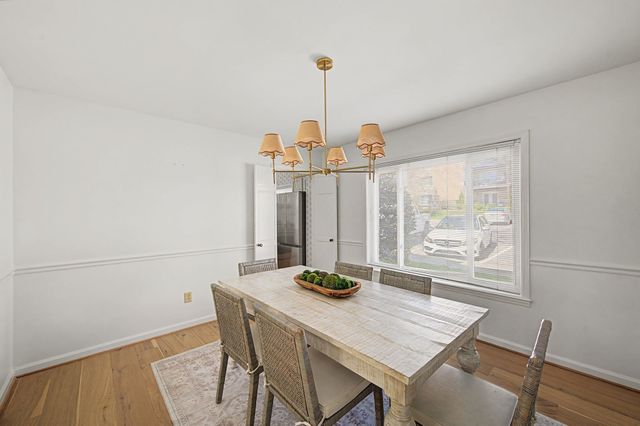 4487 Post Pl Apt 2, Nashville, TN 37205