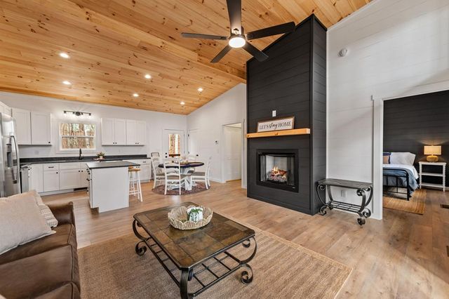 85 Duck Cove, Morganton, GA 30560