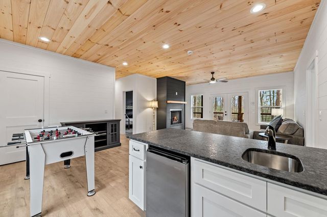 85 Duck Cove, Morganton, GA 30560