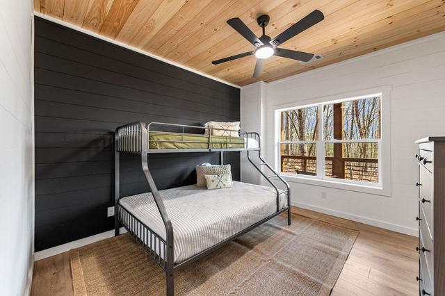 85 Duck Cove, Morganton, GA 30560