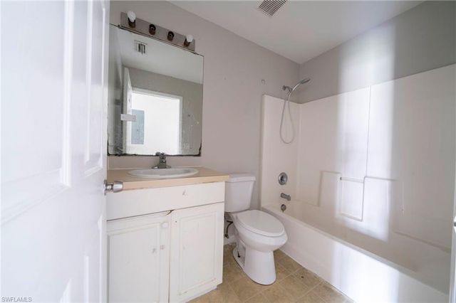 5520 5th AVE, Fort Myers, FL 33907