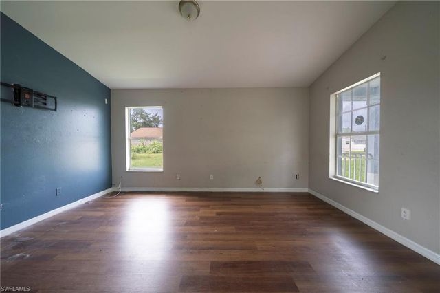 5520 5th AVE, Fort Myers, FL 33907
