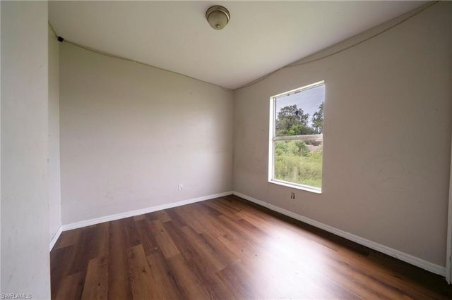 5520 5th AVE, Fort Myers, FL 33907
