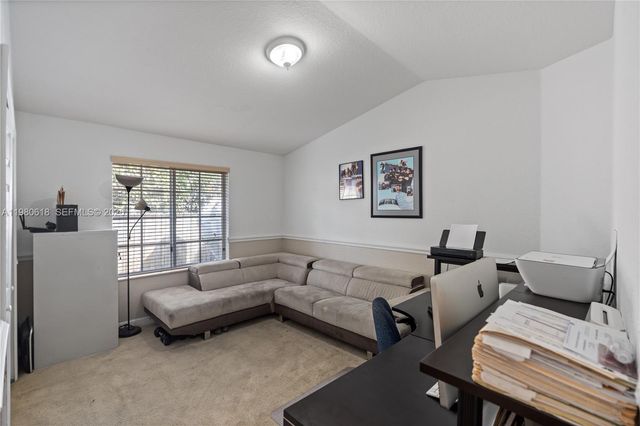 12981 SW 197th St, Miami, FL 33177