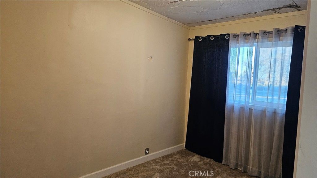 Image 17 of property listing at 49019 120th Street E, Lancaster, CA 93535