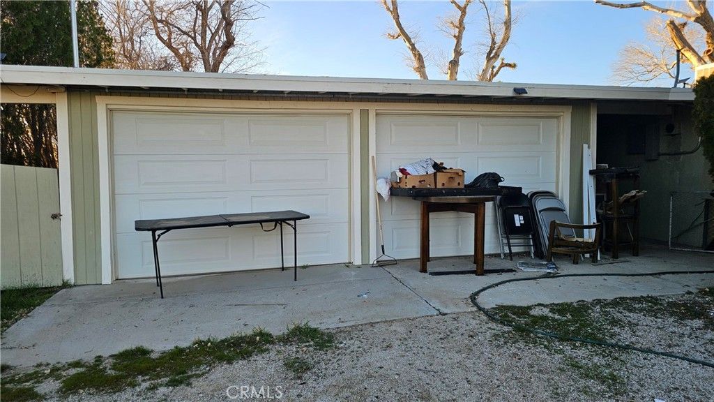 Image 29 of property listing at 49019 120th Street E, Lancaster, CA 93535