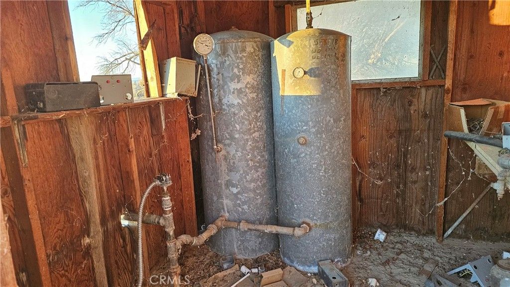 Image 47 of property listing at 49019 120th Street E, Lancaster, CA 93535