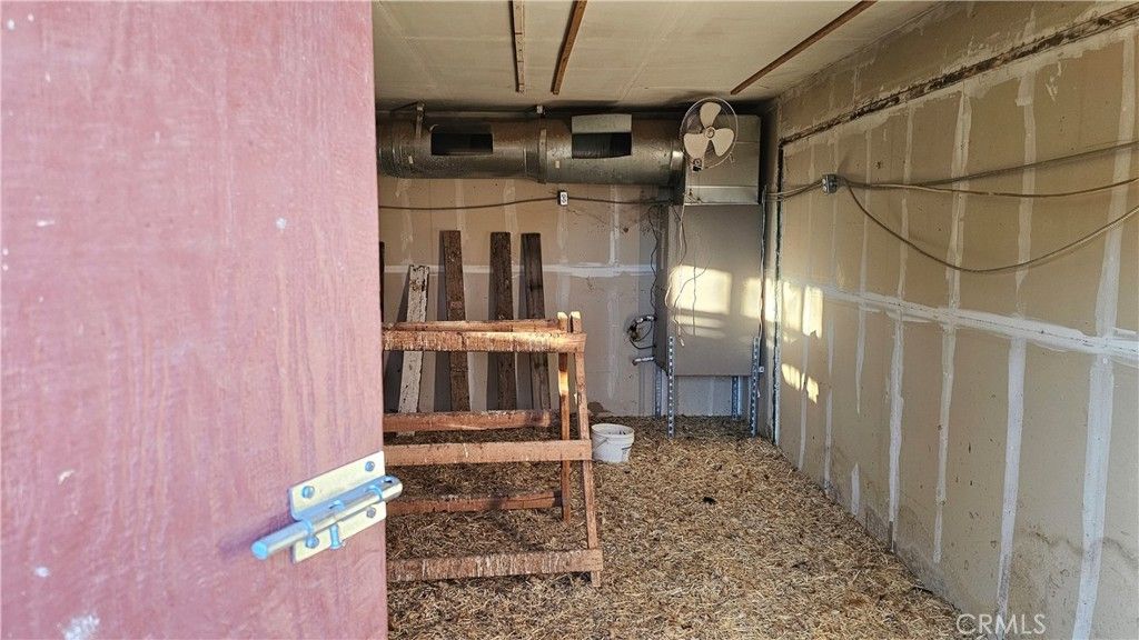 Image 51 of property listing at 49019 120th Street E, Lancaster, CA 93535