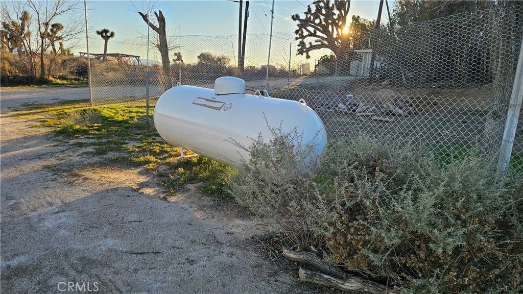 Image 54 of property listing at 49019 120th Street E, Lancaster, CA 93535