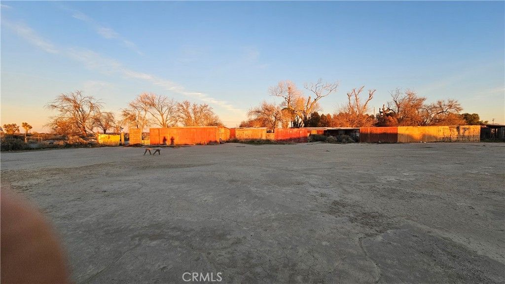 Image 62 of property listing at 49019 120th Street E, Lancaster, CA 93535