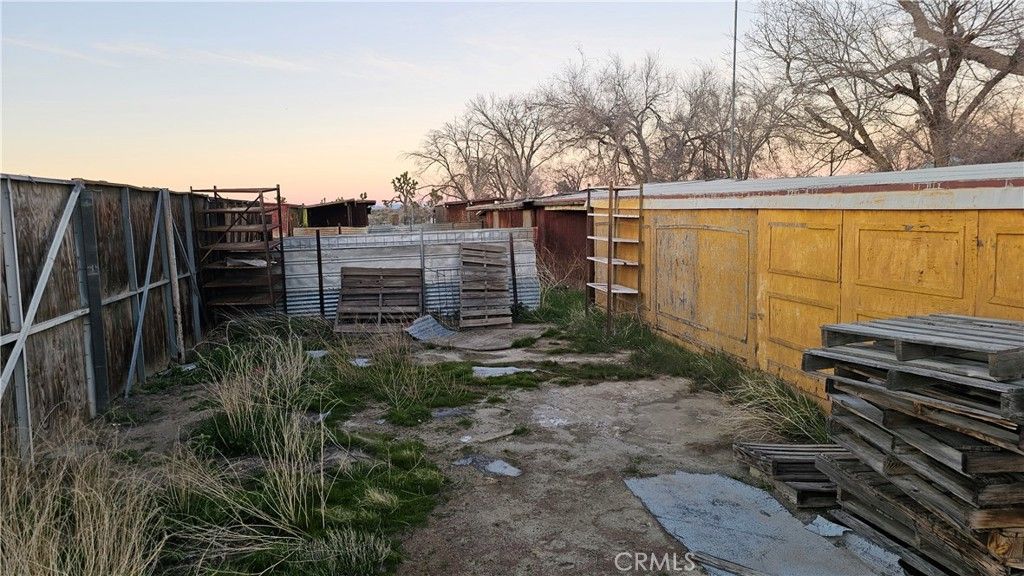 Image 68 of property listing at 49019 120th Street E, Lancaster, CA 93535