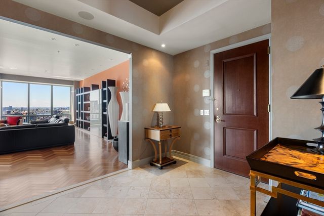 2 Avery St 24C, Boston, MA 02111