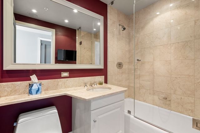 2 Avery St 24C, Boston, MA 02111
