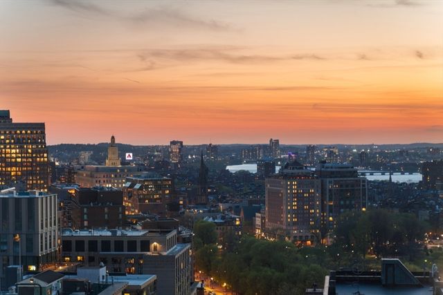 2 Avery St 24C, Boston, MA 02111