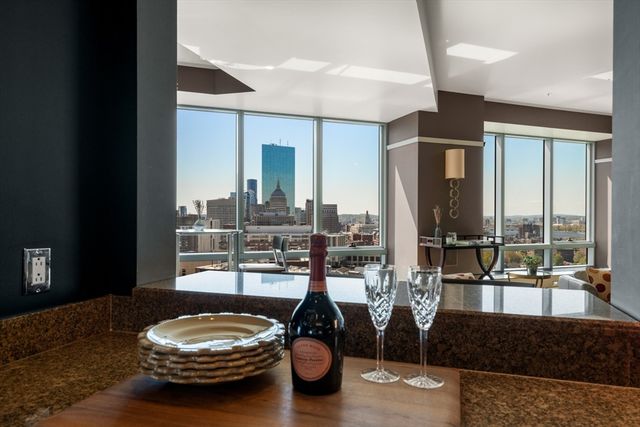 2 Avery St 24C, Boston, MA 02111