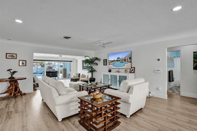 400 SE 5th Terrace, Pompano Beach, FL 33060