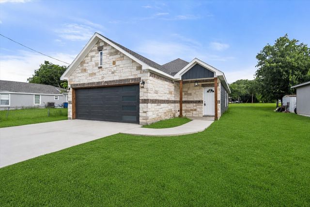 1206 E 11th, Corsicana, TX 75110