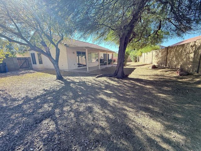 509 W Ensueno Court, Gilbert, AZ 85233