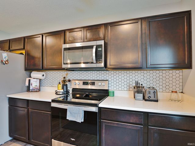 11455 Cedarmont Drive, Fort Wayne, IN 46818