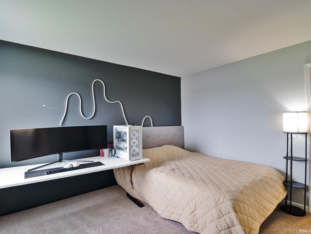 11455 Cedarmont Drive, Fort Wayne, IN 46818