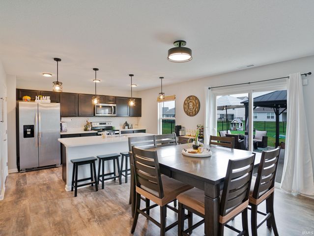 11455 Cedarmont Drive, Fort Wayne, IN 46818