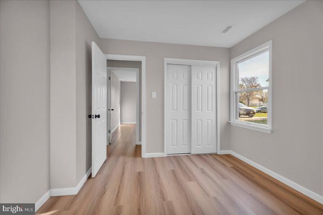 39 ARGYLE AVE, Blackwood, NJ 08012