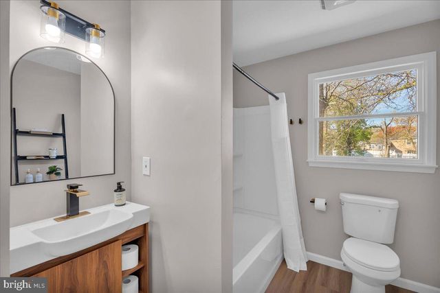 39 ARGYLE AVE, Blackwood, NJ 08012