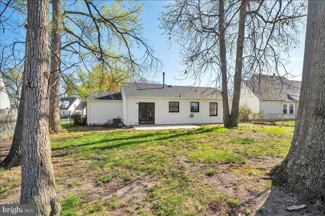 39 ARGYLE AVE, Blackwood, NJ 08012