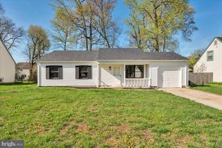 39 ARGYLE AVE, Blackwood, NJ 08012